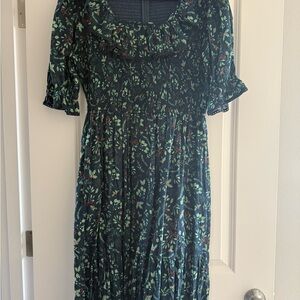 Ivy City Co Dark Green Floral Long Sleeve Dress